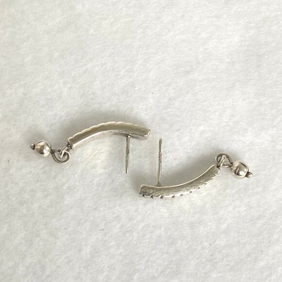 Solid Sterling Silver 925 Curved Textured Quarter Hoop Dangle Ball Post Earrings - Picture 6 of 16